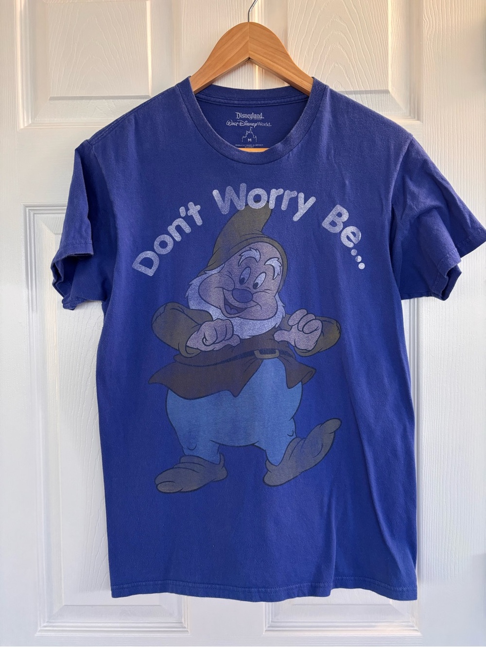 Disney Blue Dwarf “Don't Worry Be..." Short Sleeve Graphic Tee